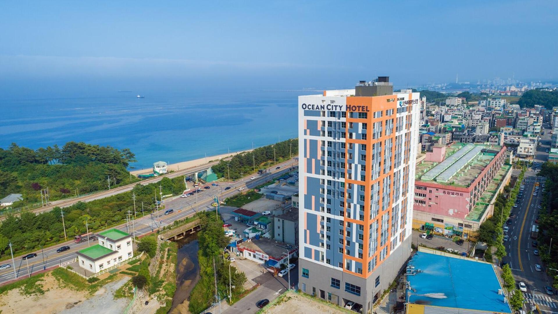 Donghae Beach Hanseom Hotel ภายนอก รูปภาพ